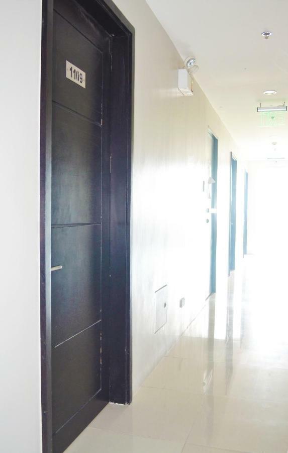 Unit 1109 Cityscape Residences Баколод Экстерьер фото